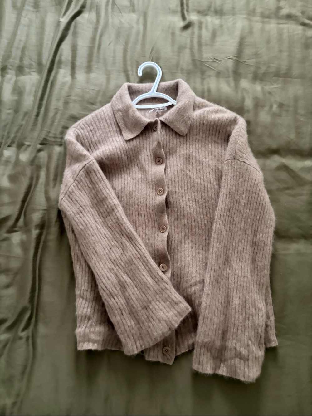 Reformation Cashmere Sweater